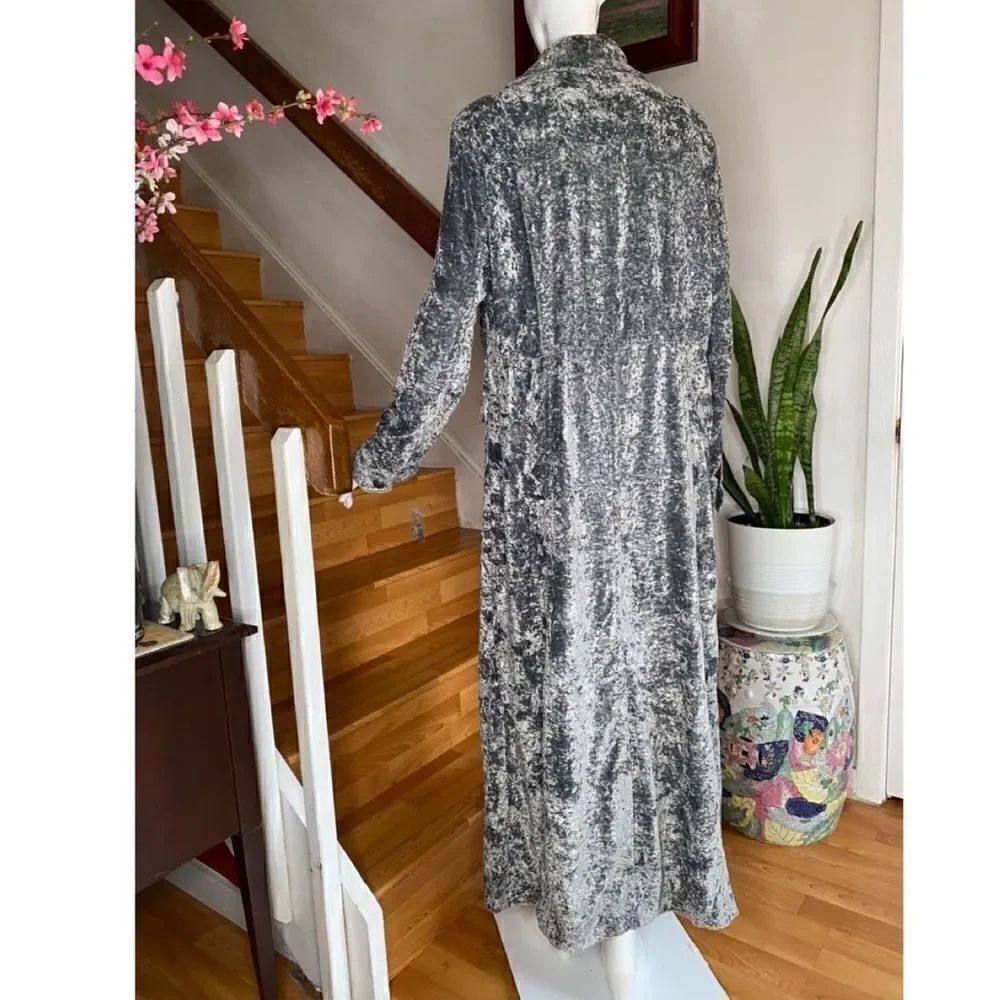 FREE PEOPLE- Soho Velvet Duster - Picture 4 of 6